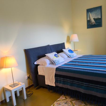 Casa Mar - Elegant Apartment With Pool And Panoramic Terrace In The Heart Of Sorrento Exterior photo