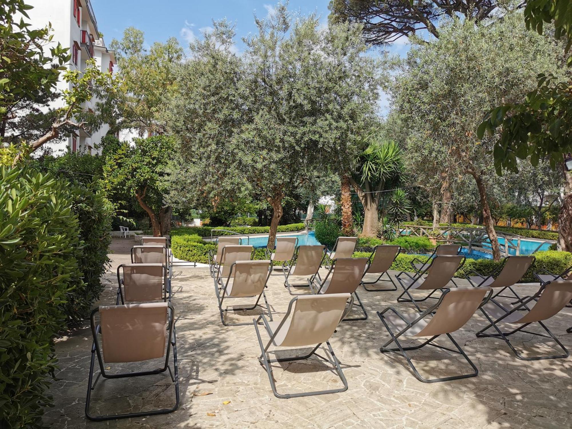 Casa Mar - Elegant Apartment With Pool And Panoramic Terrace In The Heart Of Sorrento Exterior photo